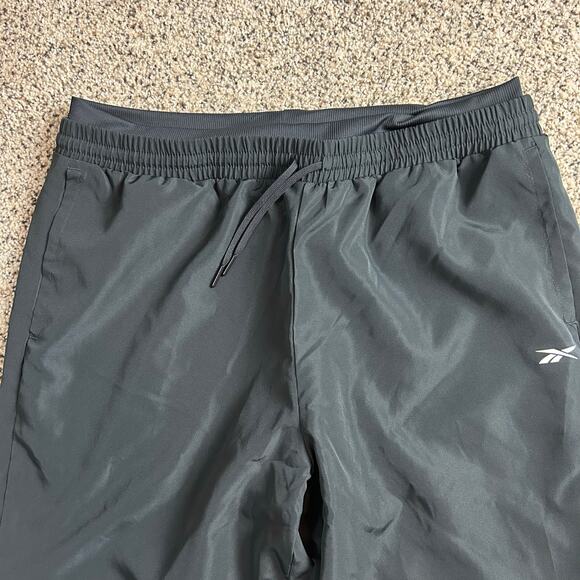 NWT Reebok Womens Training Pants Size Large Black Windbreaker Track Athletic - Picture 6 of 8